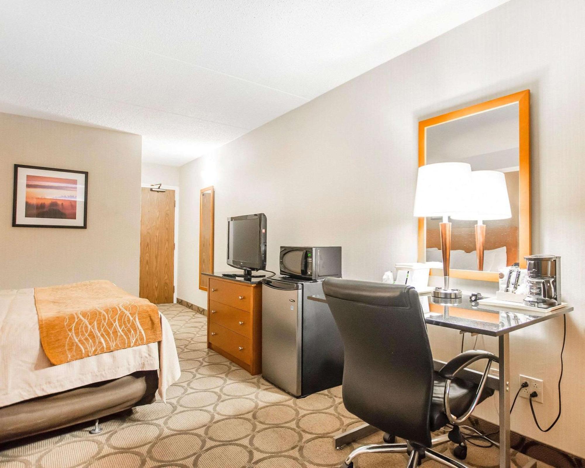 Comfort Inn Edmundston Exterior foto